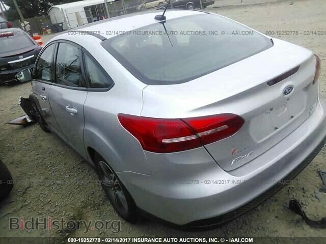 2016 Ford Focus - VIN: 1FADP3FE2GL225424 - Фото 3