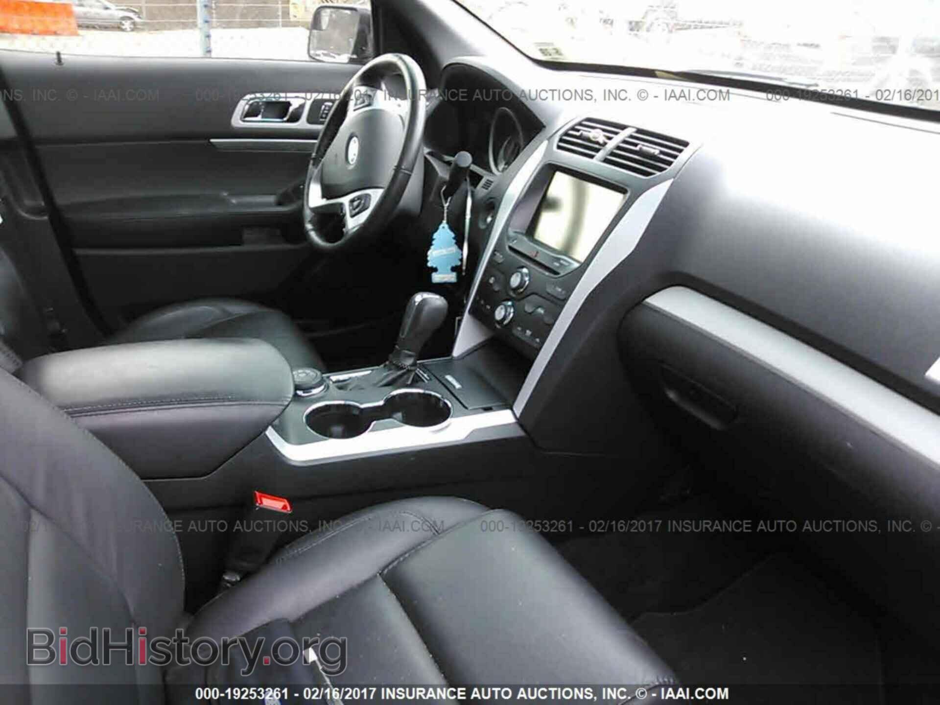 2015 Ford Explorer - VIN: 1FM5K8D84FGA30709 - Photo 5
