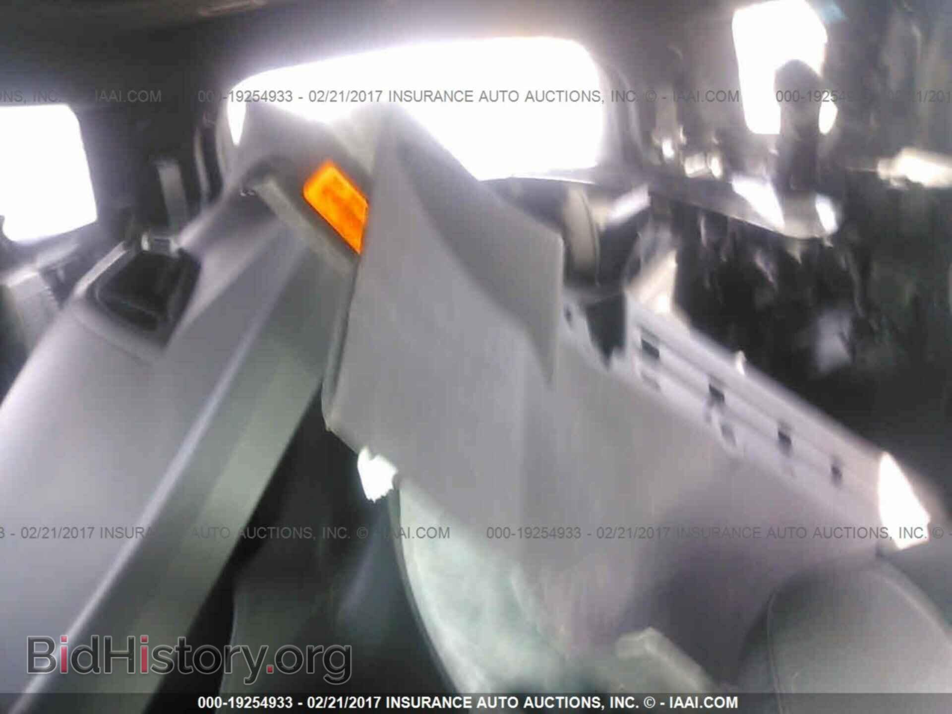 2015 Ford Explorer - VIN: 1FM5K8F88FGB21768 - Фото 8