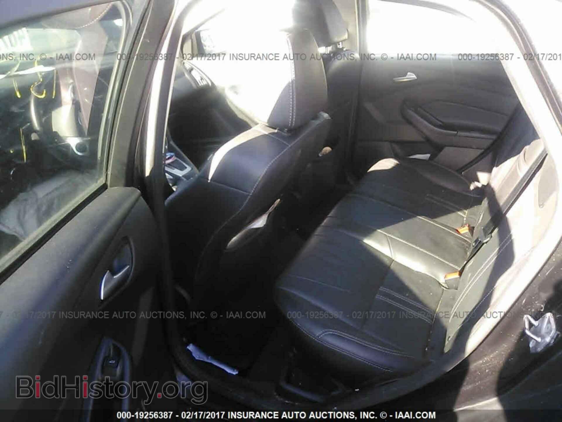 2013 Ford Focus - VIN: 1FADP3F20DL218733 - Photo 8