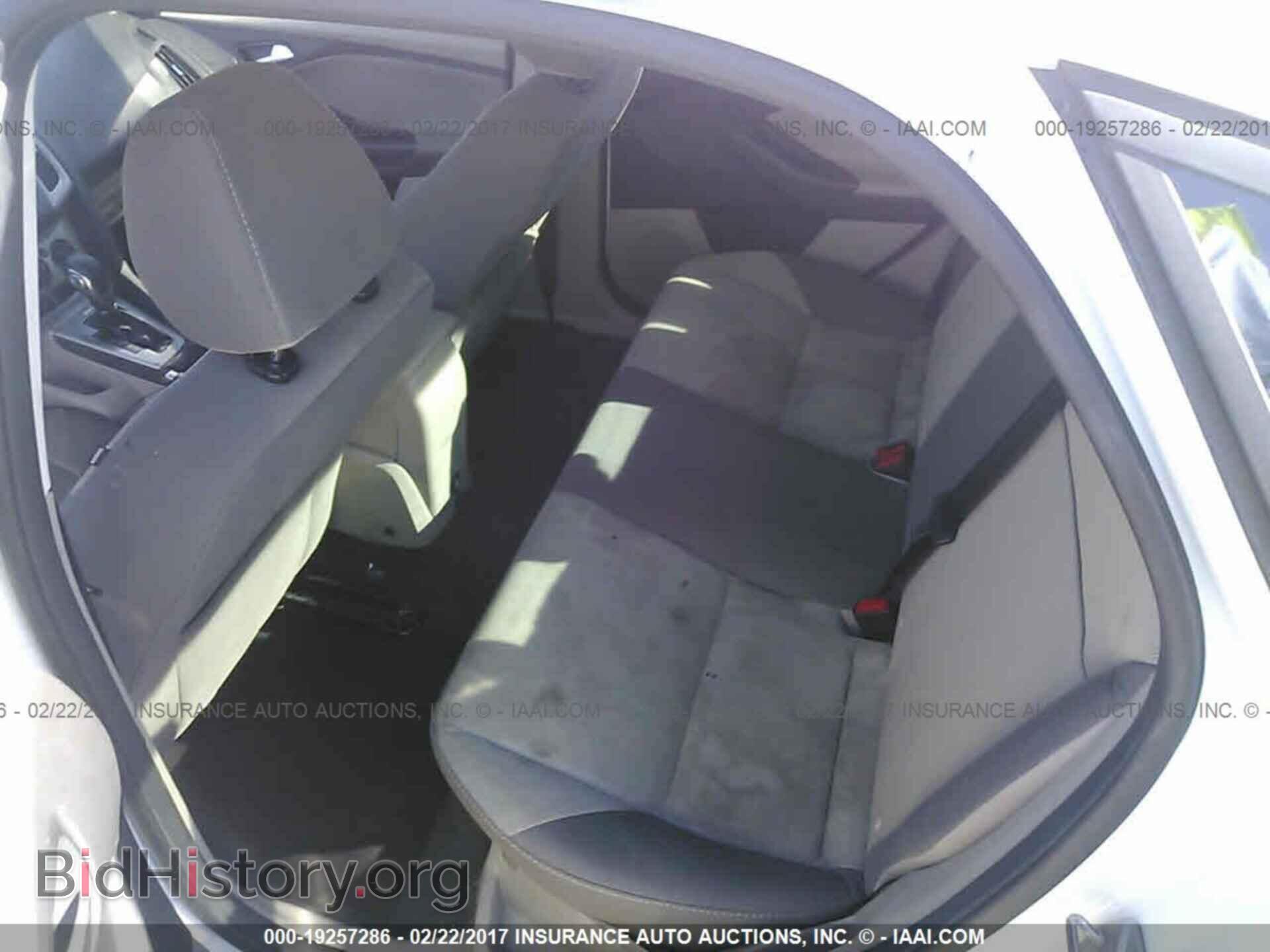 2014 Ford Focus - VIN: 1FADP3F24EL168582 - Фото 8