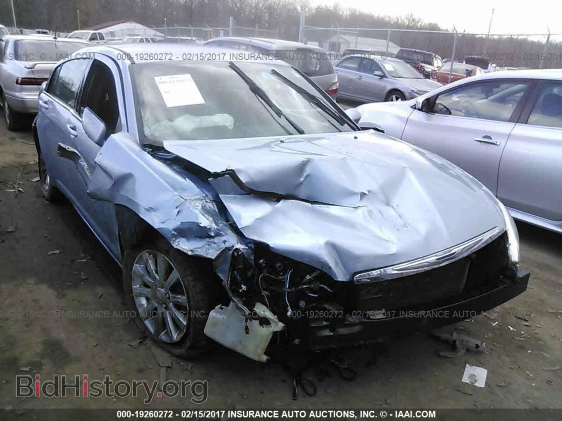 Photo 1C3CCBBB8EN131965 - Chrysler 200 2014