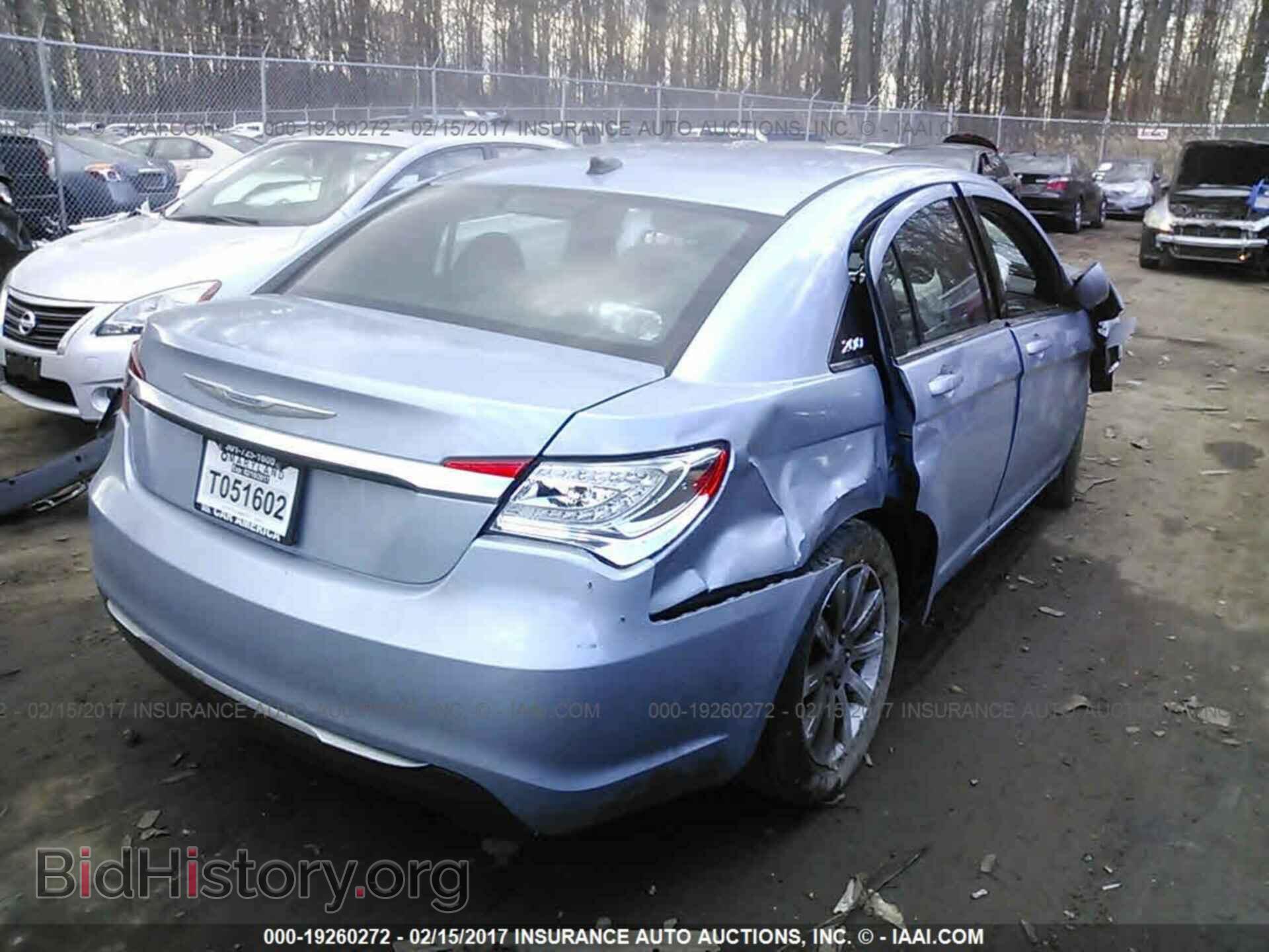 2014 Chrysler 200 - VIN: 1C3CCBBB8EN131965 - Фото 4