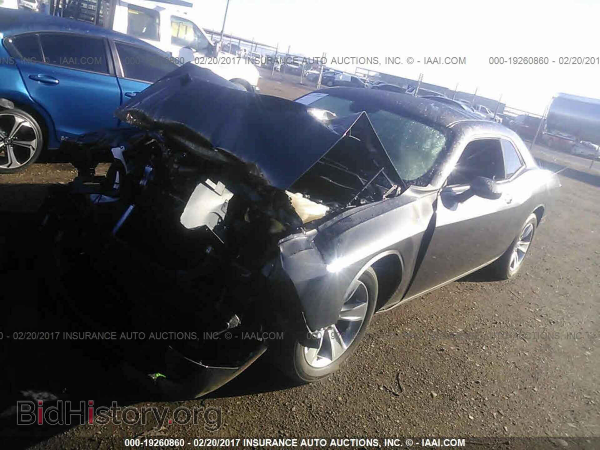 2015 Dodge Challenger - VIN: 2C3CDZAG6FH733812 - Photo 2