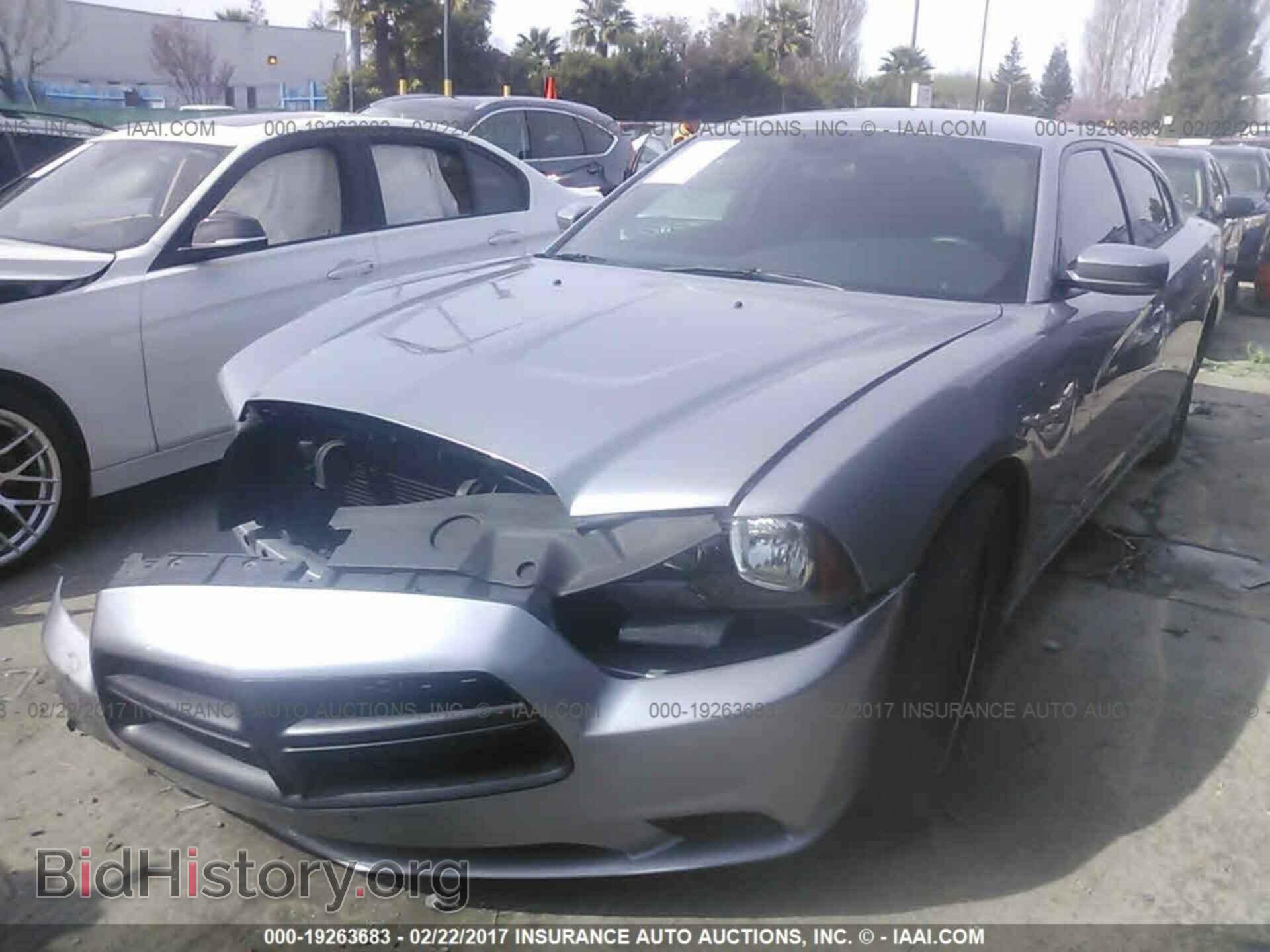 2014 Dodge Charger - VIN: 2C3CDXBG6EH215586 - Фото 2