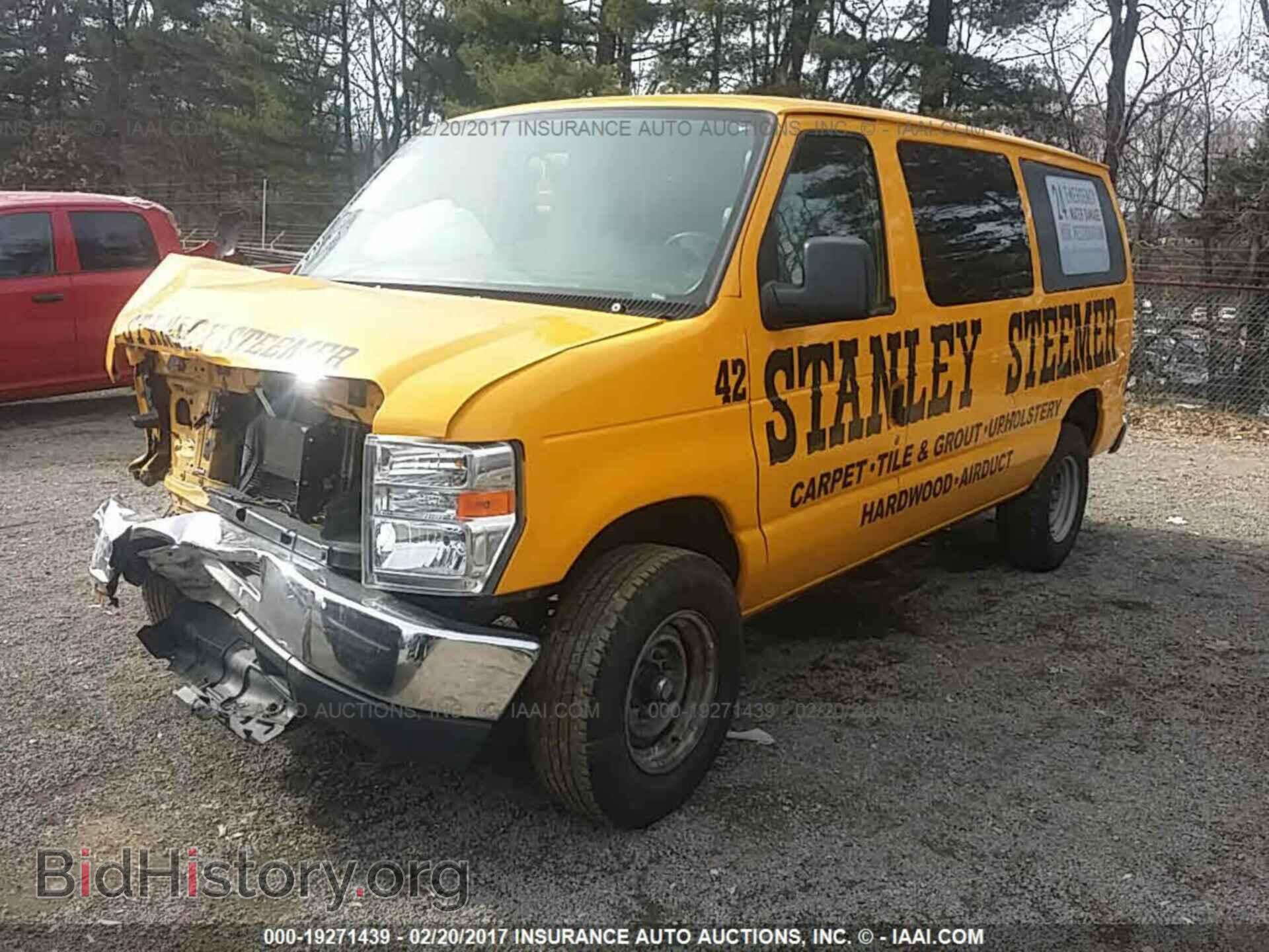 2013 Ford Econoline - VIN: 1FTNE2EL8DDA51119 - Фото 2