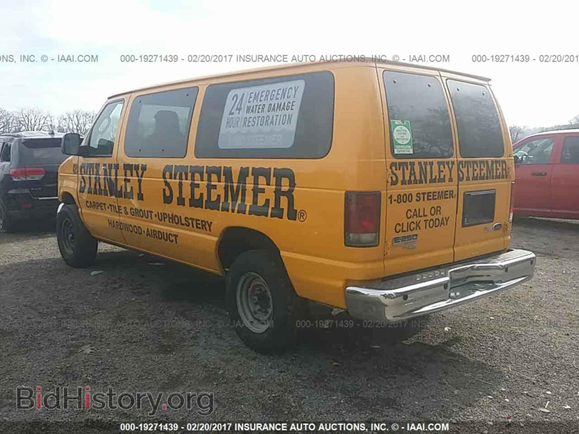 2013 Ford Econoline - VIN: 1FTNE2EL8DDA51119 - Фото 3