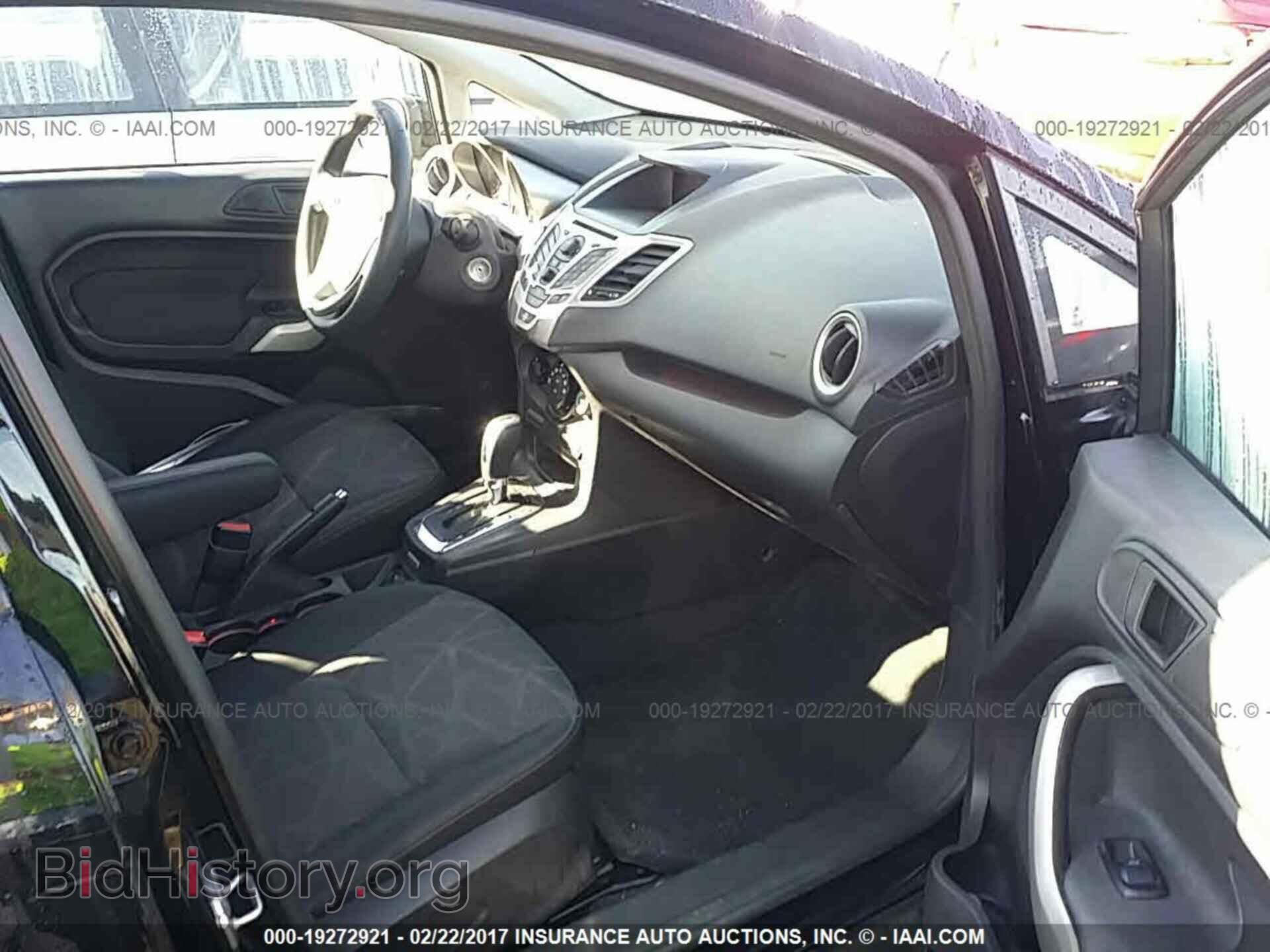 2012 Ford Fiesta - VIN: 3FADP4EJ9CM118402 - Photo 5
