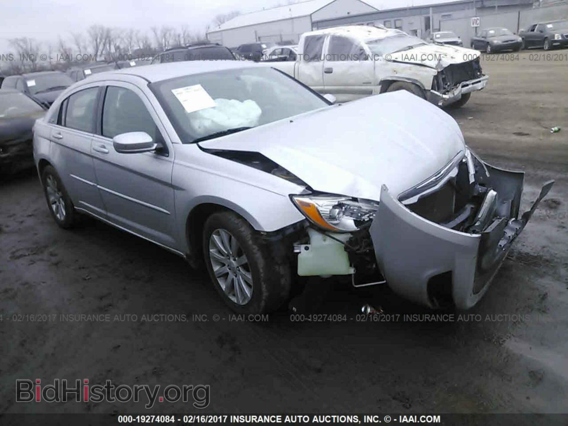 Фотография 1C3CCBBB5CN191697 - Chrysler 200 2012