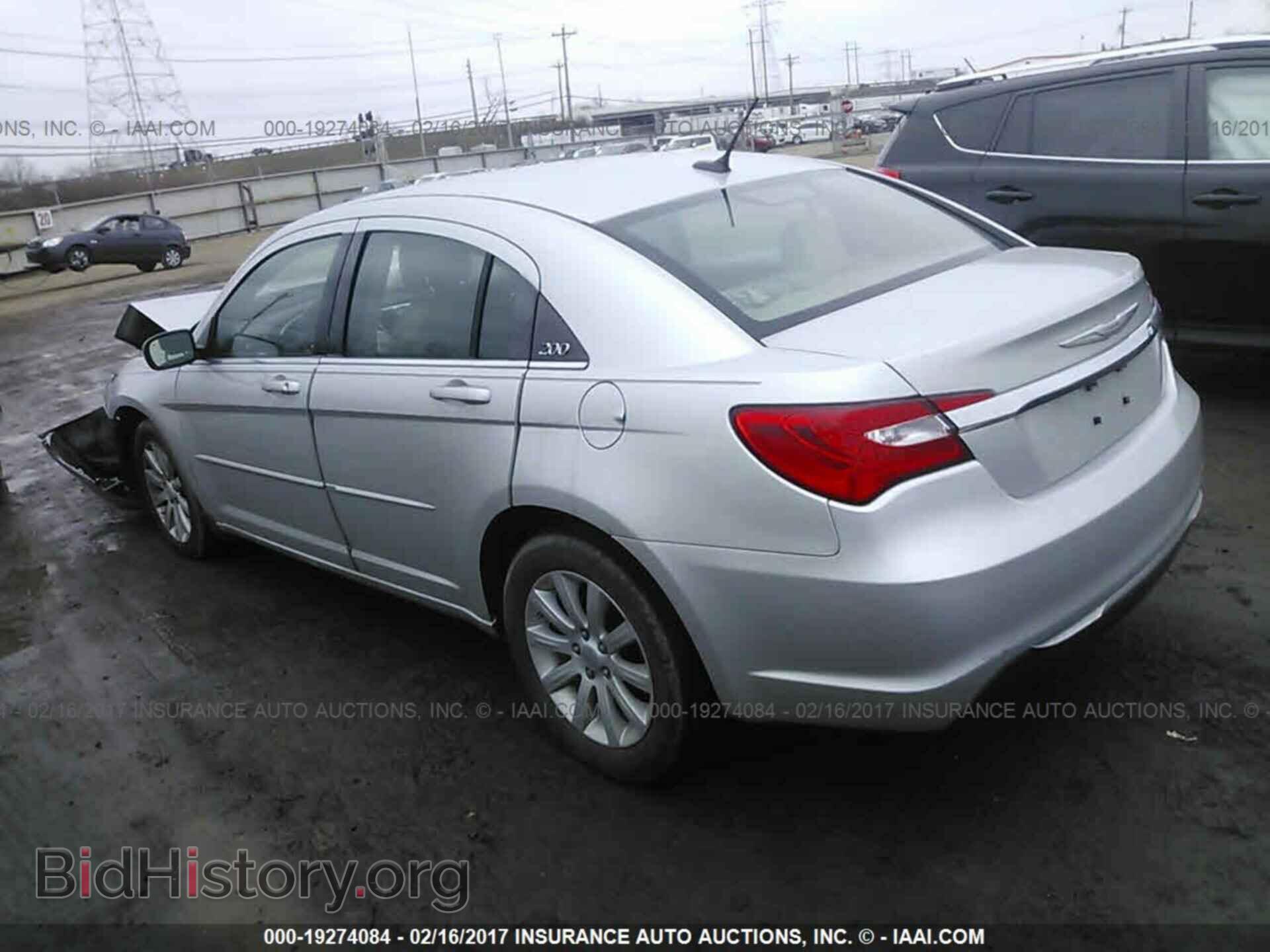 2012 Chrysler 200 - VIN: 1C3CCBBB5CN191697 - Фото 3