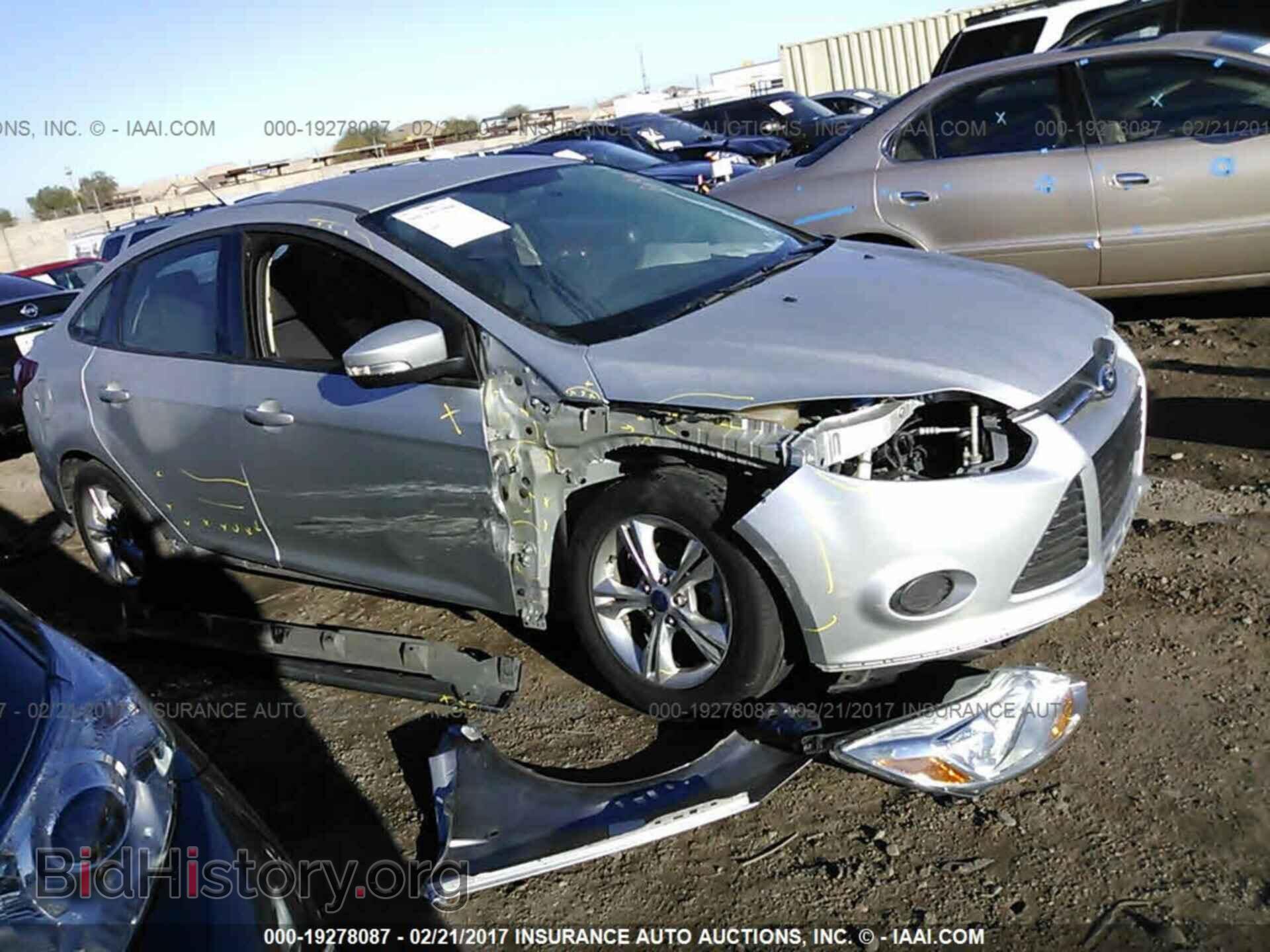 Photo 1FADP3F20DL338015 - Ford Focus 2013