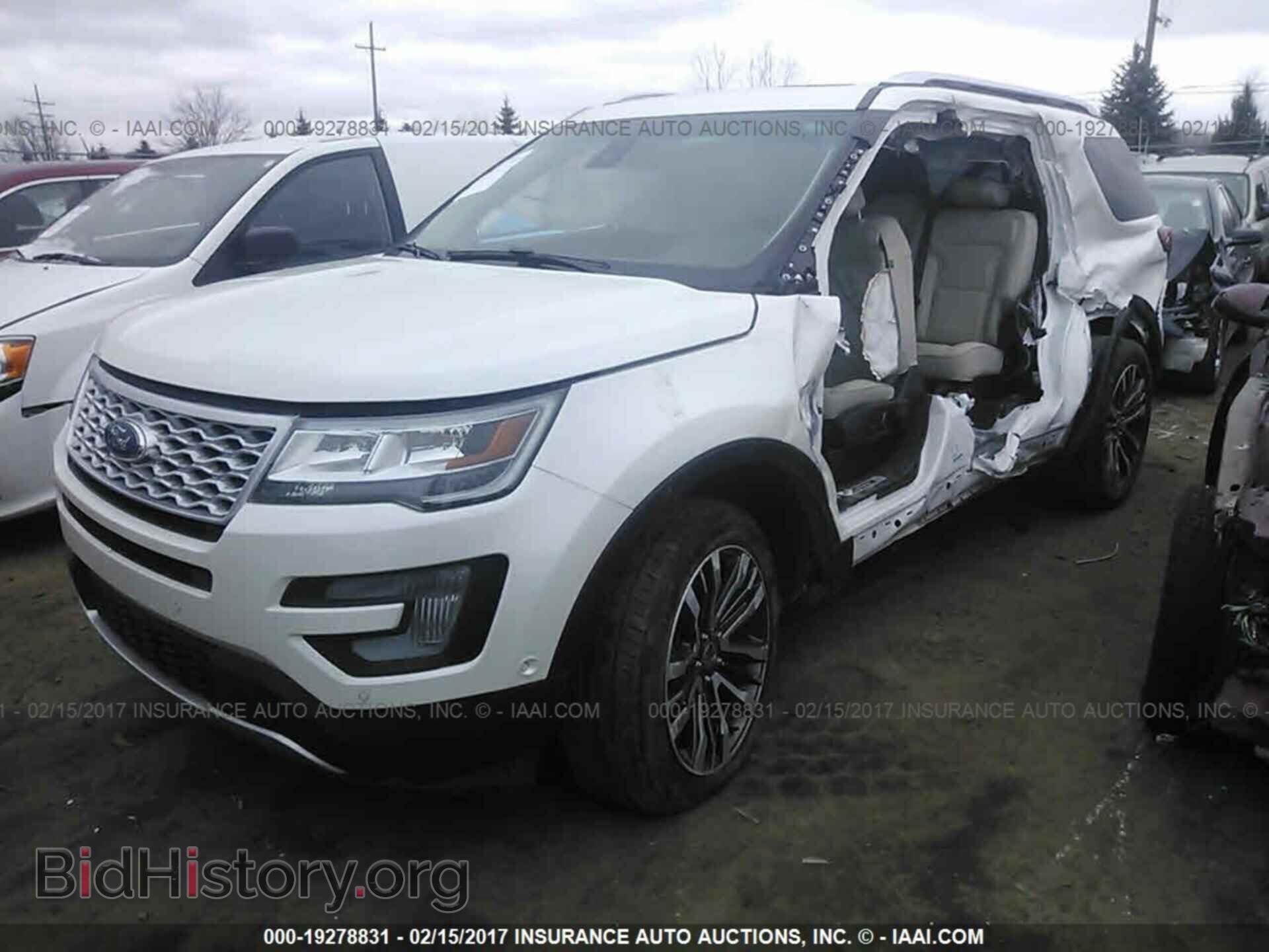 2016 Ford Explorer - VIN: 1FM5K8HT2GGB71259 - Photo 2