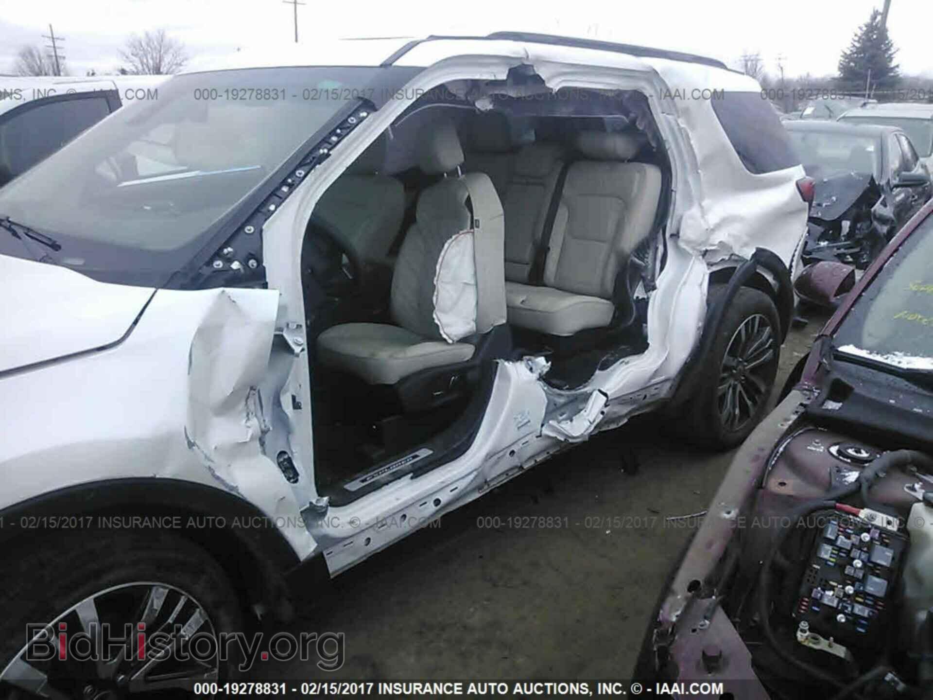 2016 Ford Explorer - VIN: 1FM5K8HT2GGB71259 - Photo 6