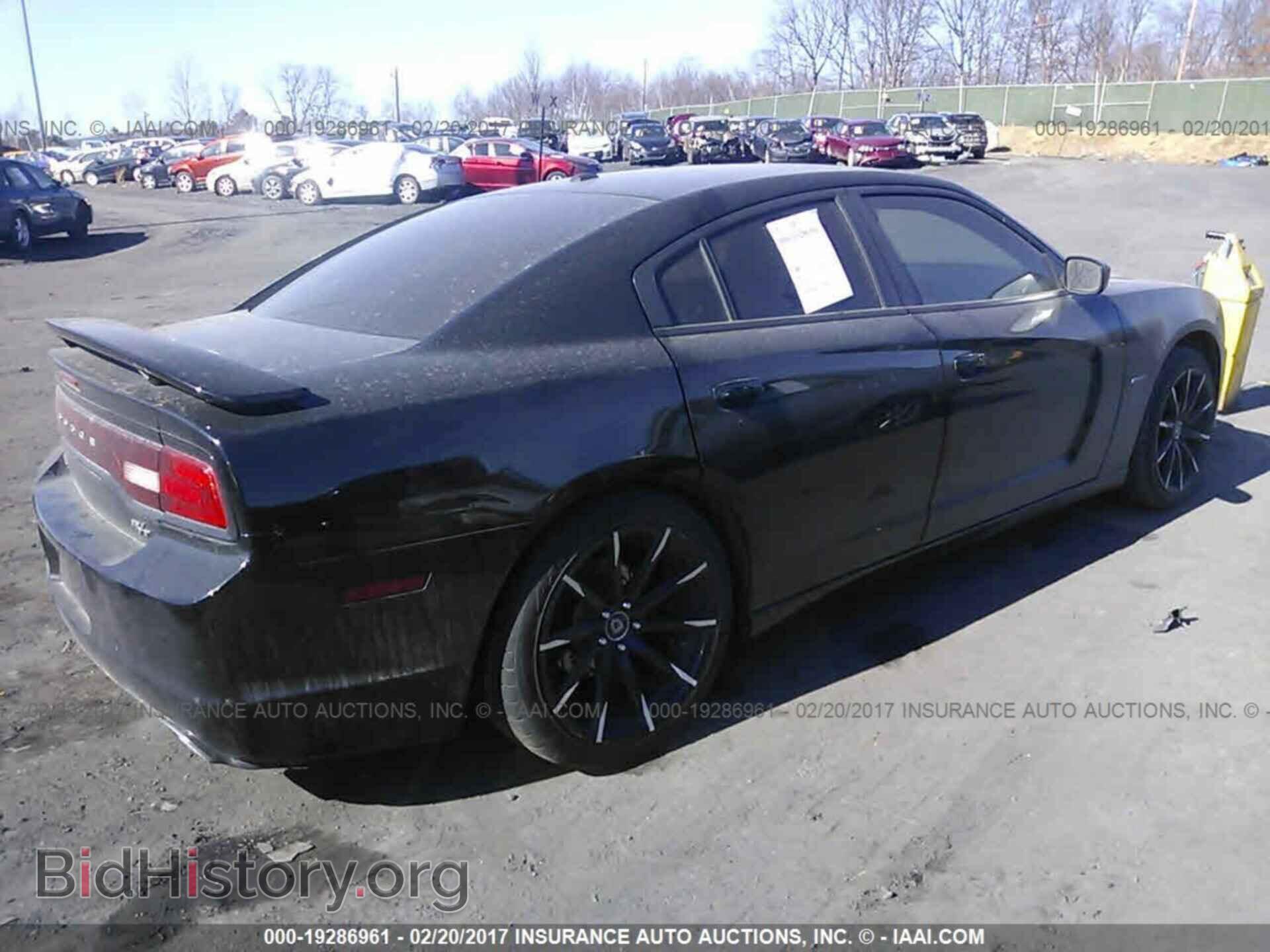 2013 Dodge Charger - VIN: 2C3CDXCT4DH635101 - Photo 4