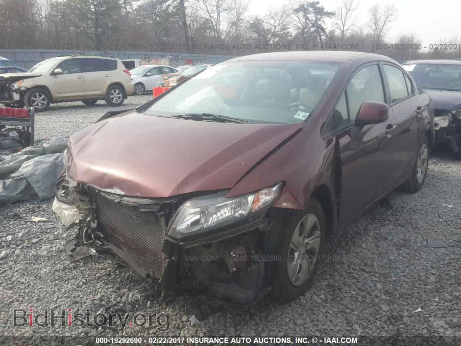 2013 Honda Civic - VIN: 19XFB2F57DE256751 - Photo 2