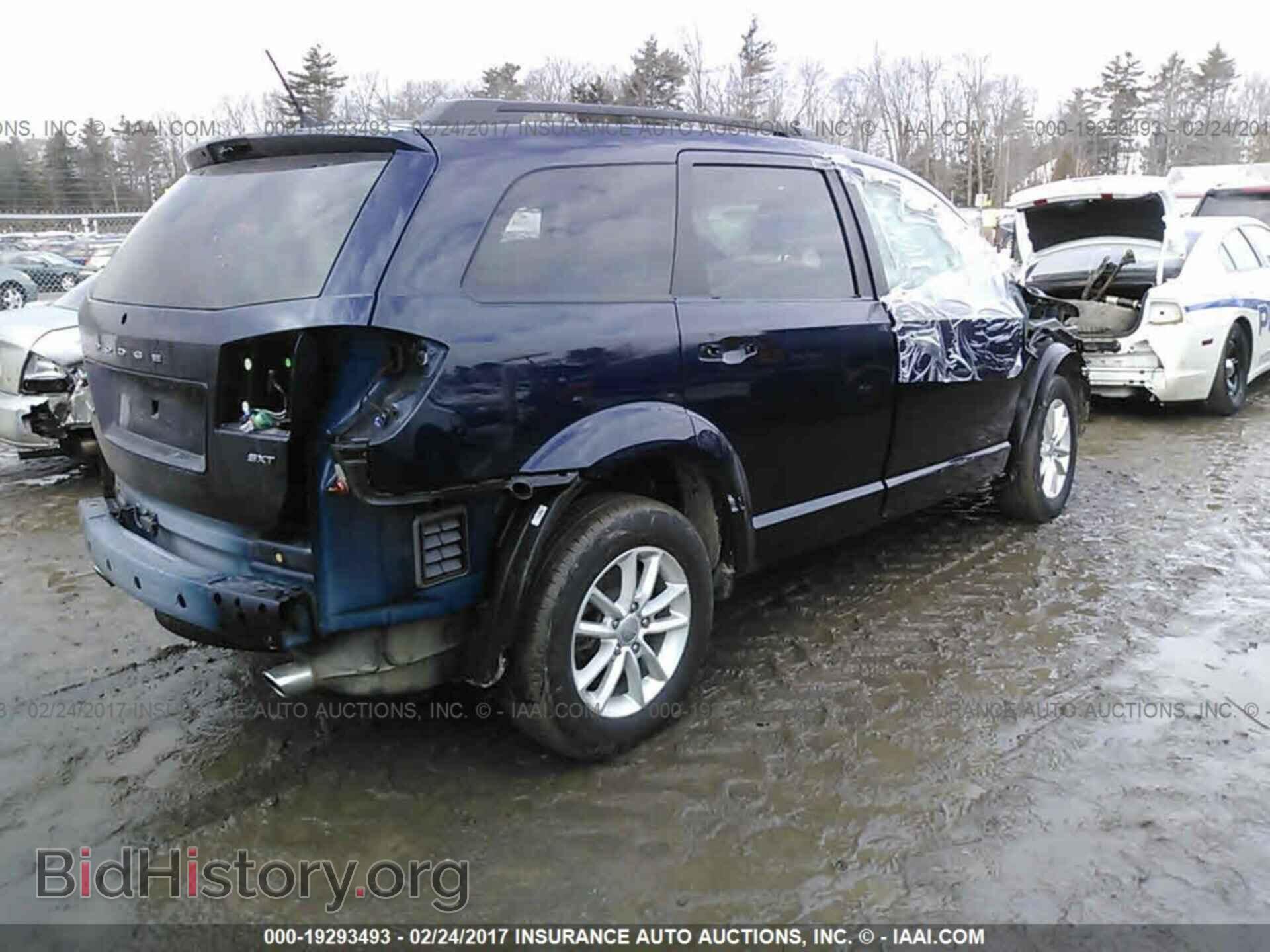 2017 Dodge Journey - VIN: 3C4PDCBG8HT554710 - Фото 4