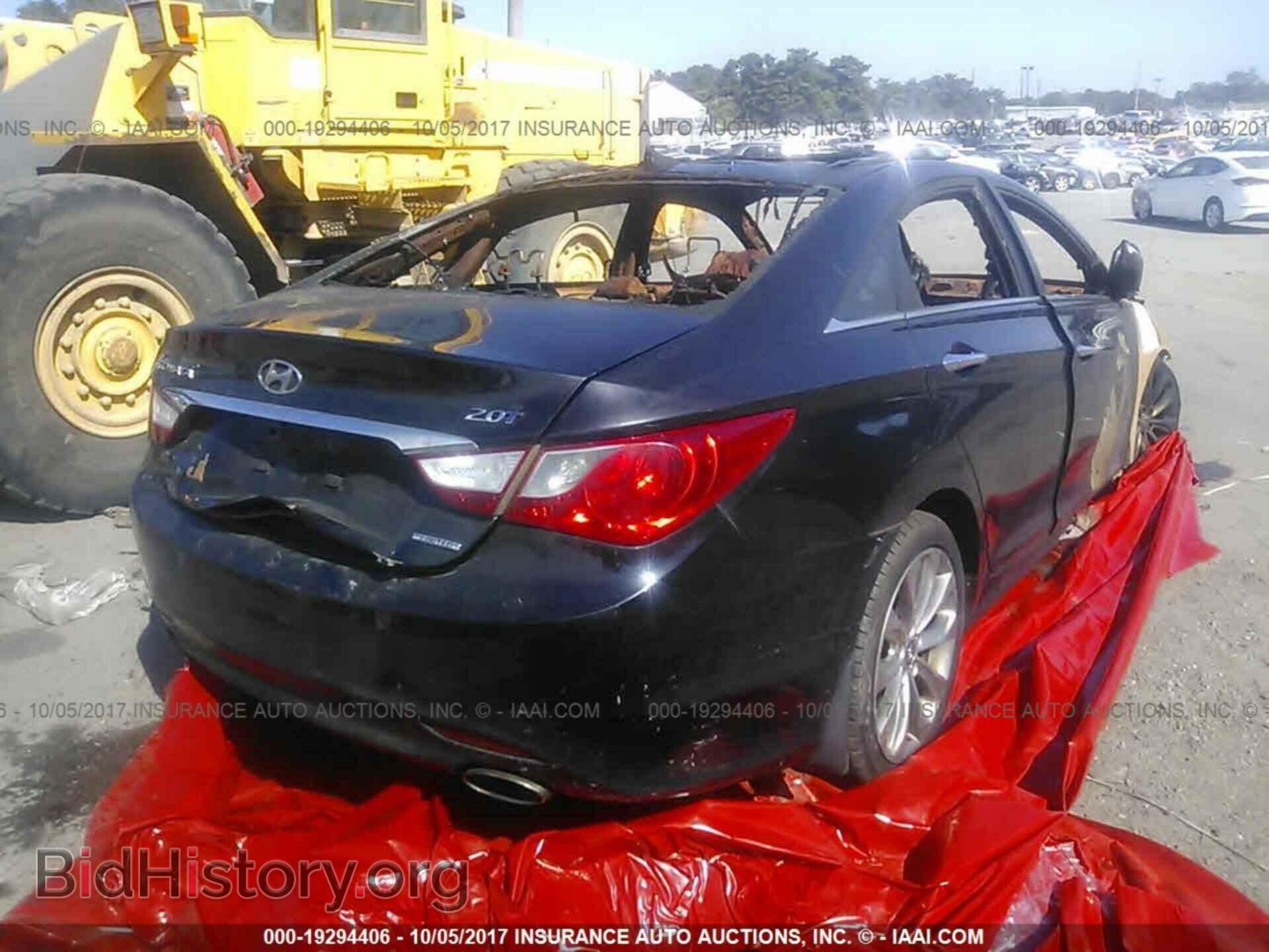 2012 Hyundai Sonata - VIN: 5NPEC4AB1CH404579 - Фото 4