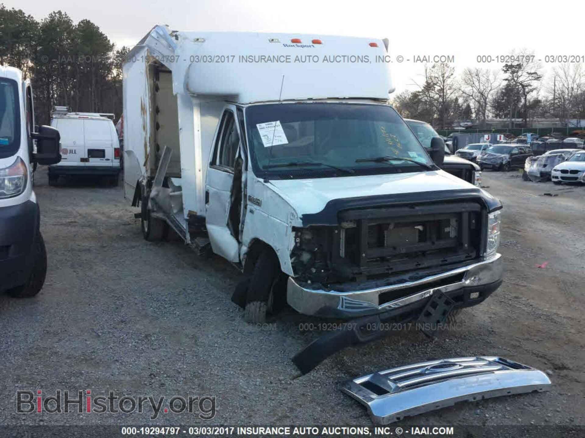 Photo 1FDWE3FL5CDB30122 - Ford Econoline 2012