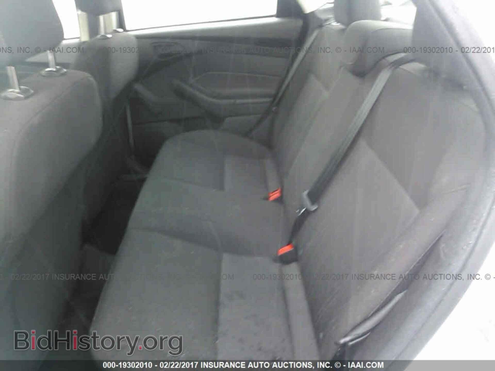 2015 Ford Focus - VIN: 1FADP3E20FL288110 - Photo 8