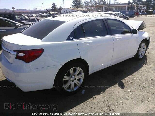 2012 Chrysler 200 - VIN: 1C3CCBBB2CN146720 - Фото 4
