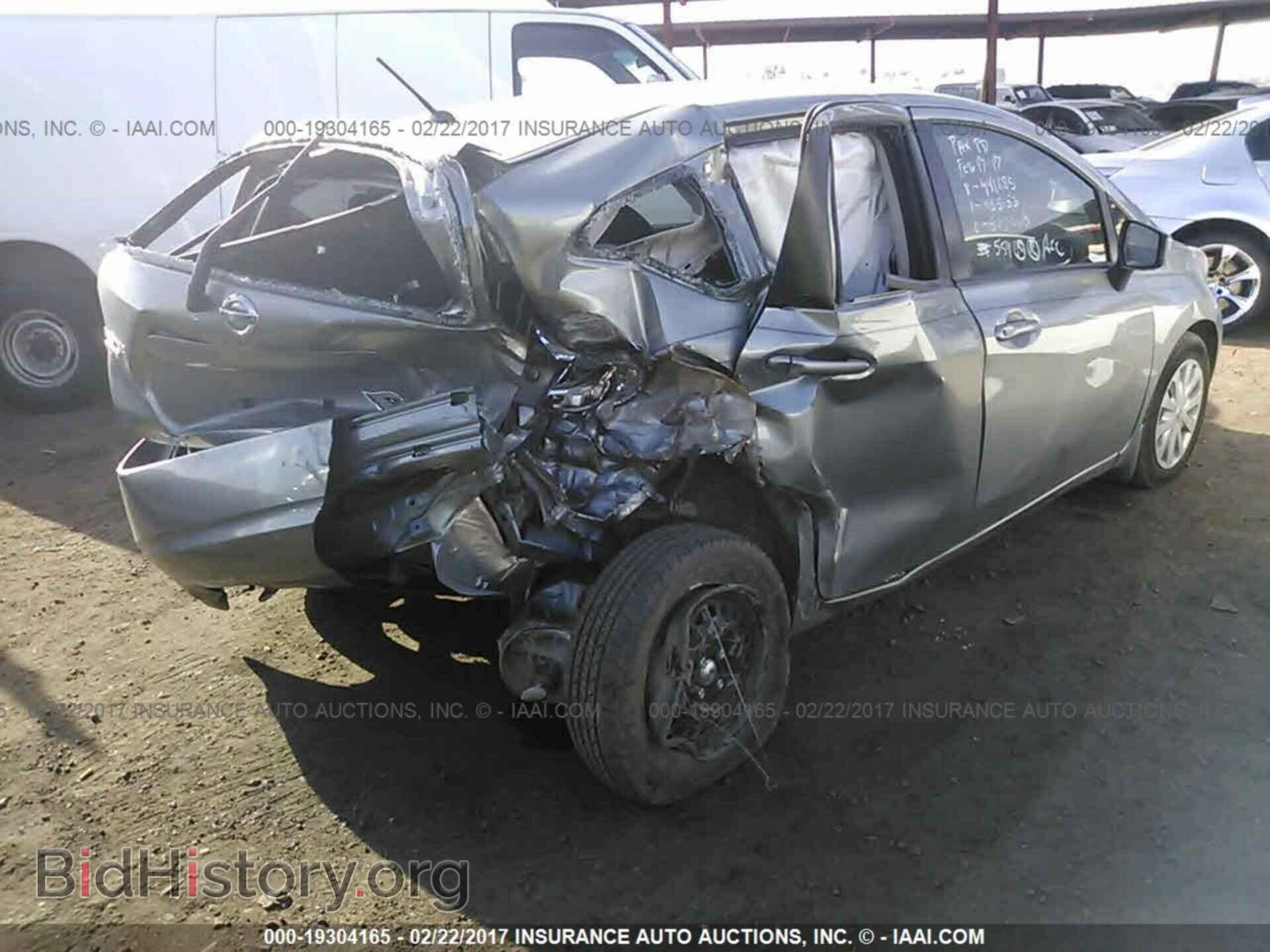 2015 Nissan Versa note - VIN: 3N1CE2CP9FL441885 - Photo 4