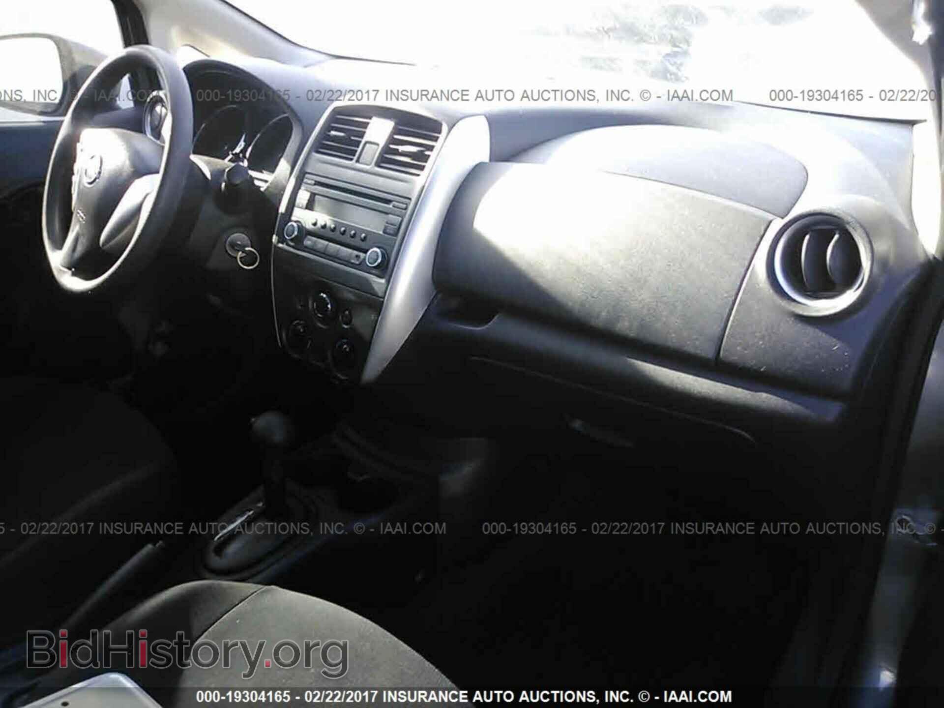 2015 Nissan Versa note - VIN: 3N1CE2CP9FL441885 - Photo 5