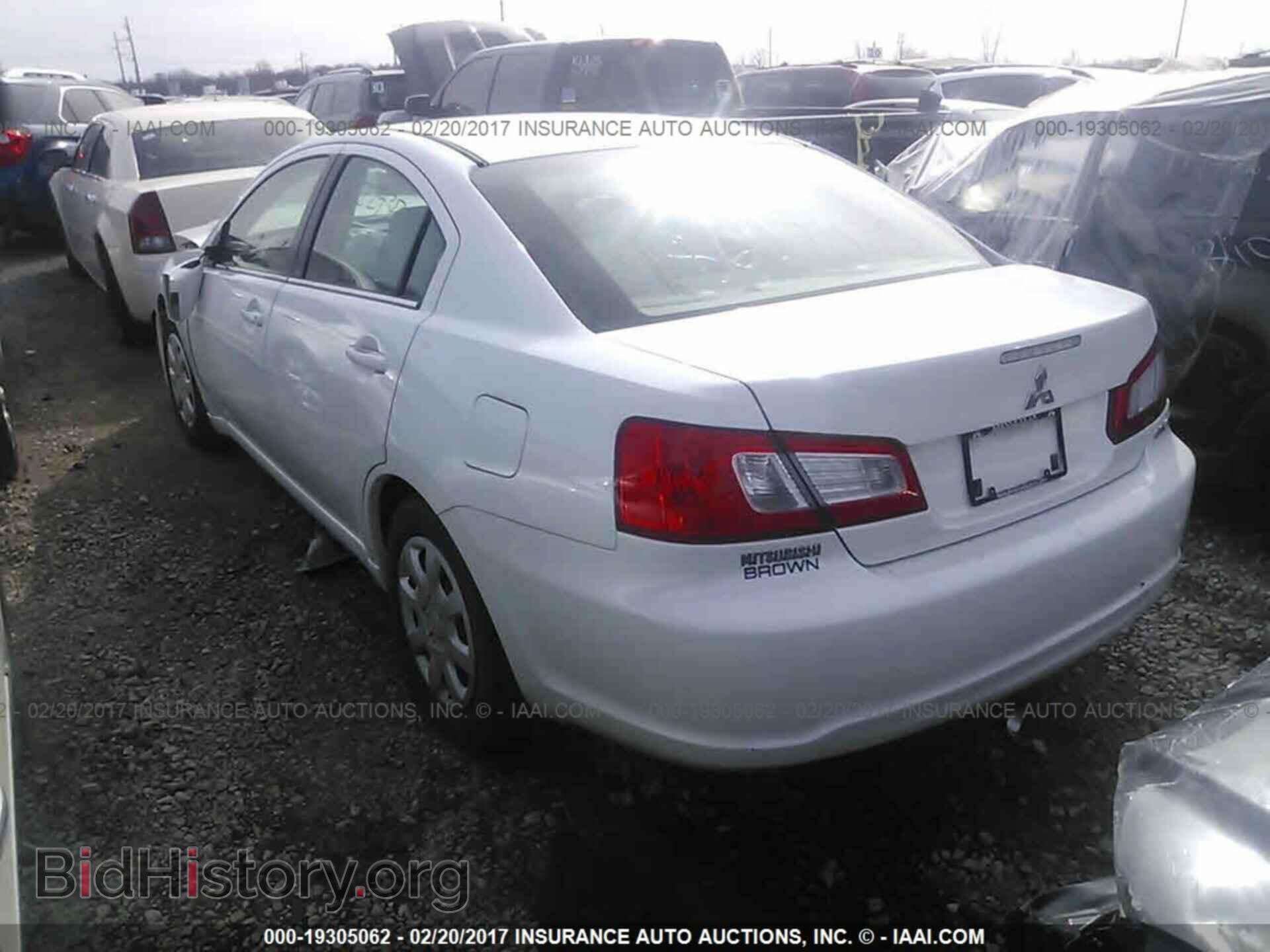 2011 Mitsubishi Galant - VIN: 4A32B3FF2BE014596 - Фото 3