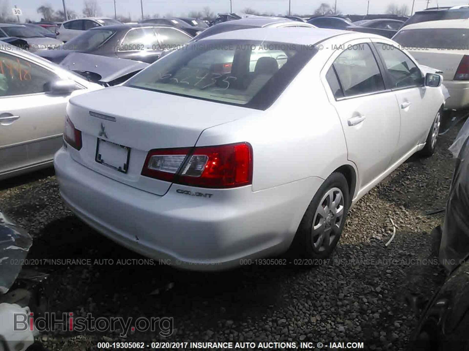 2011 Mitsubishi Galant - VIN: 4A32B3FF2BE014596 - Фото 4
