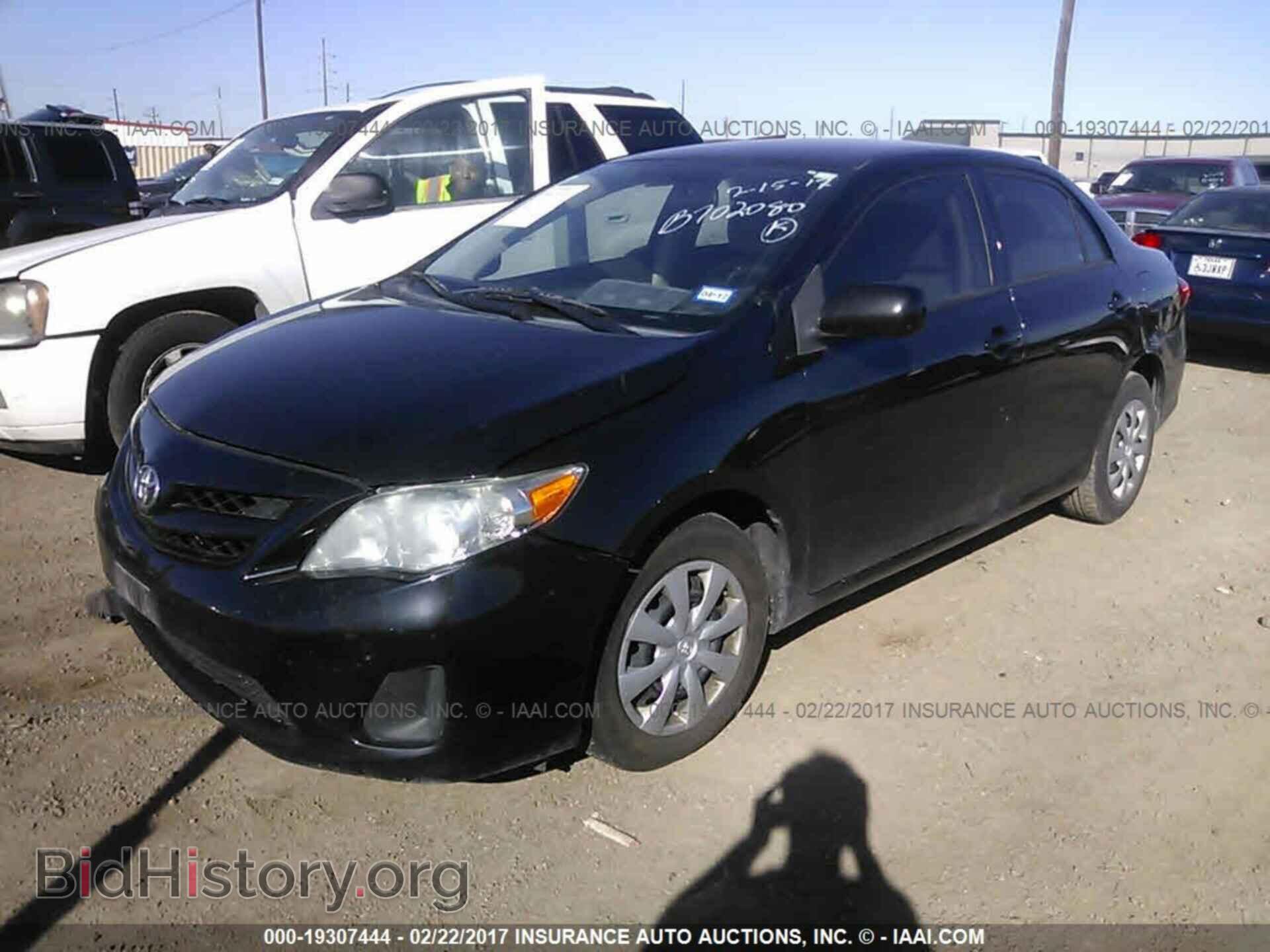 2013 Toyota Corolla - VIN: 5YFBU4EE4DP096963 - Фото 2