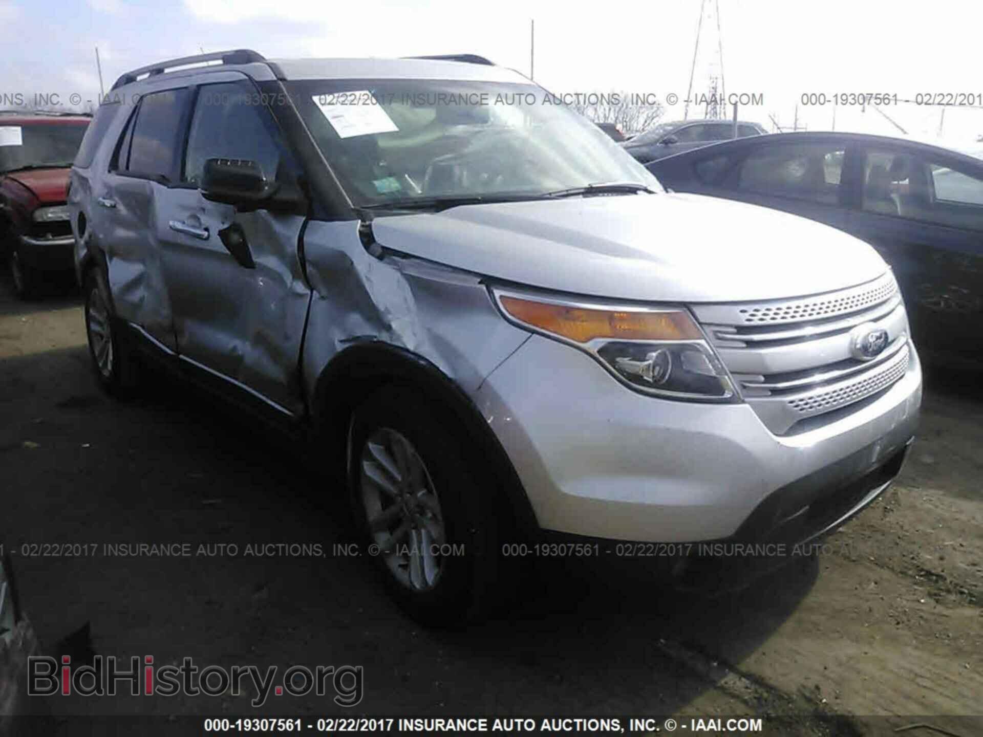 Фотография 1FM5K7D89FGB23512 - Ford Explorer 2015