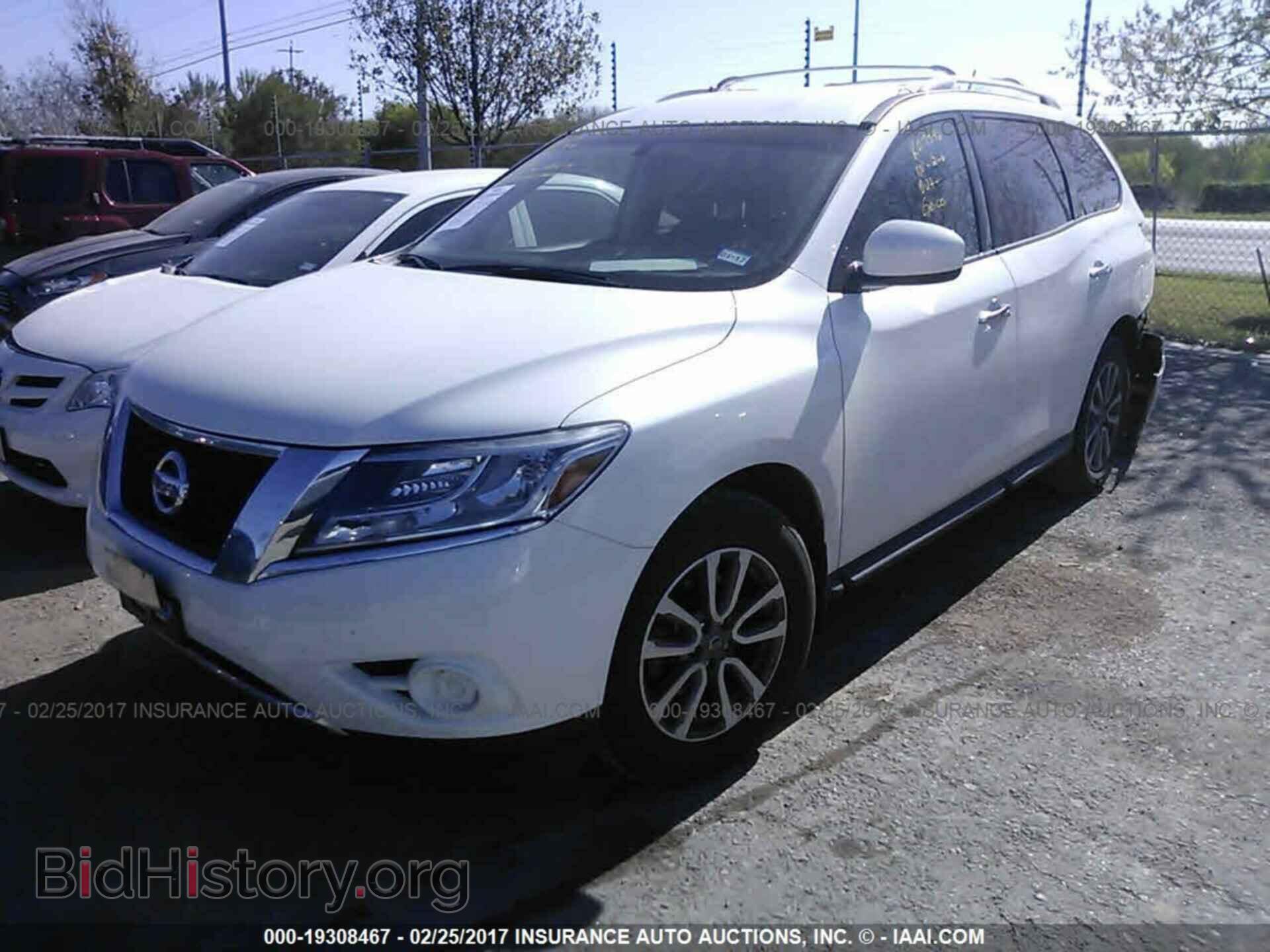 2014 Nissan Pathfinder - VIN: 5N1AR2MN3EC690209 - Фото 2