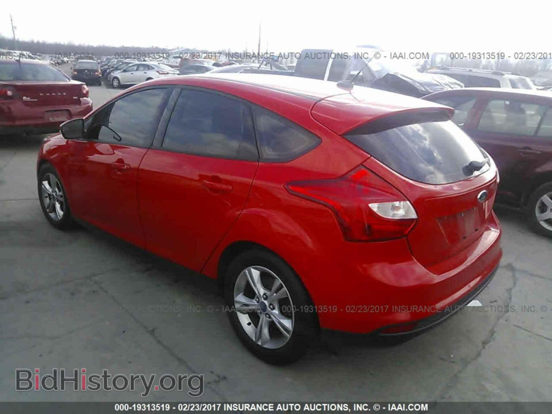 2012 Ford Focus - VIN: 1FAHP3K28CL290365 - Photo 3