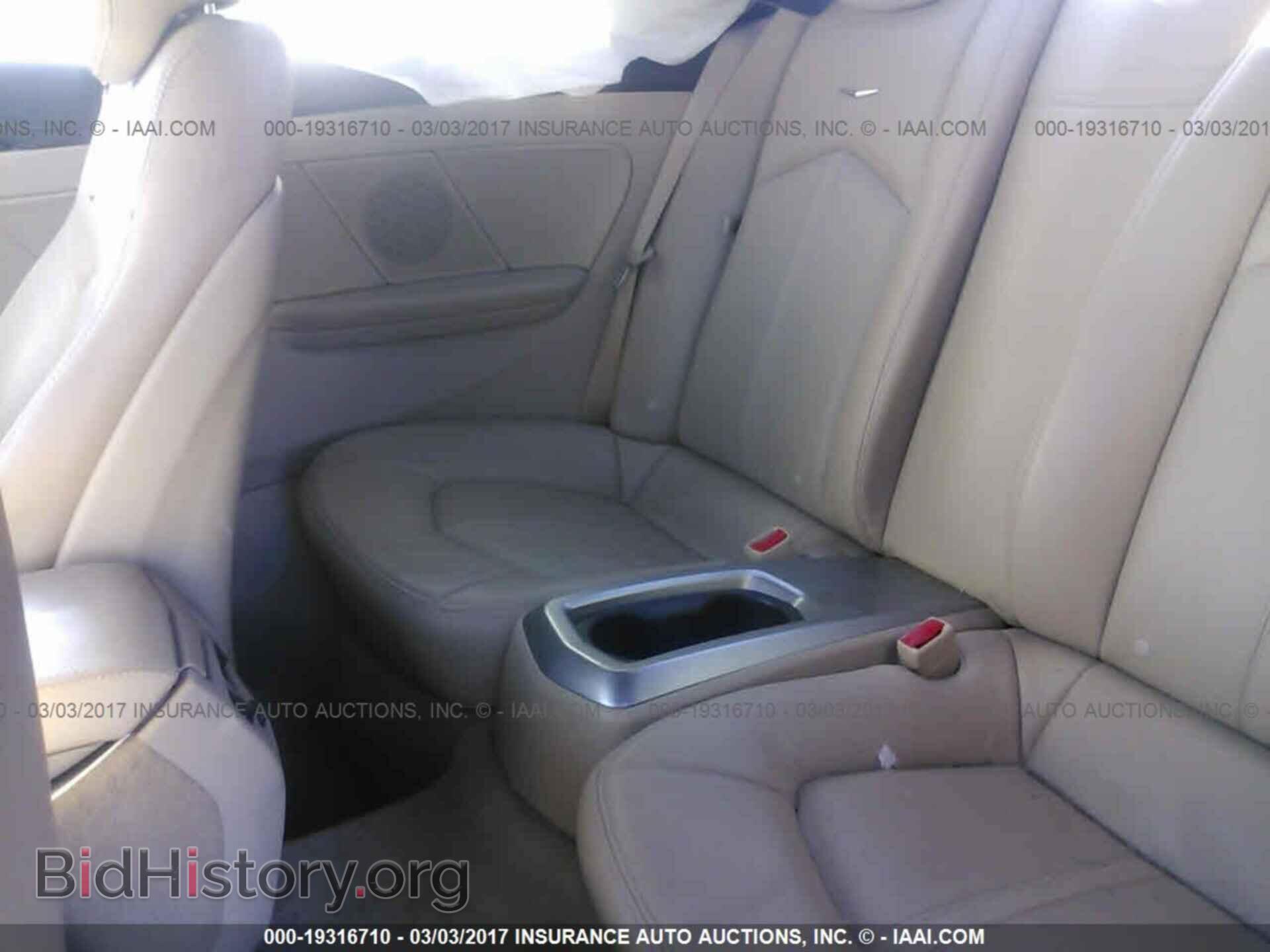 2011 Cadillac Cts - VIN: 1G6DJ1ED0B0167464 - Фото 8