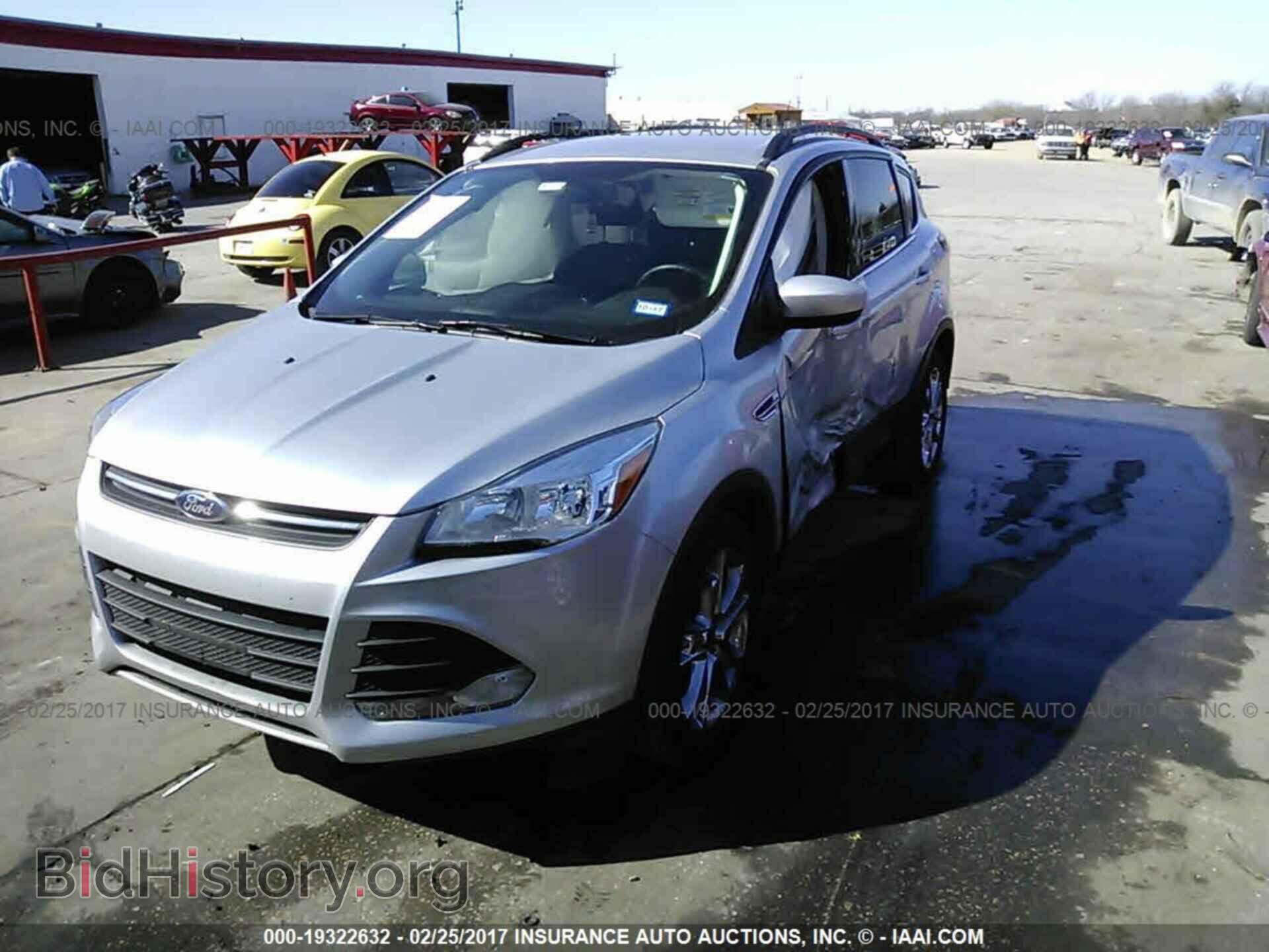 2014 Ford Escape - VIN: 1FMCU9G91EUC26652 - Фото 2