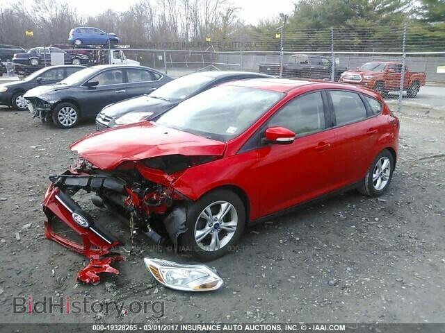 2014 Ford Focus - VIN: 1FADP3K28EL189375 - Photo 2