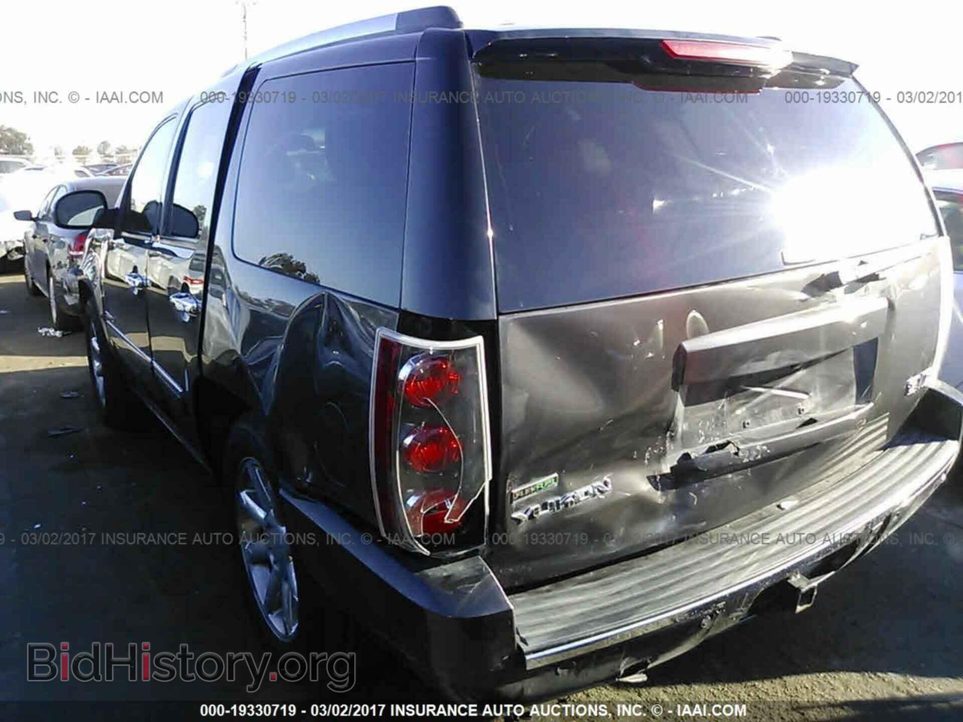 2011 Gmc Yukon - VIN: 1GKS2EEF5BR261981 - Photo 6