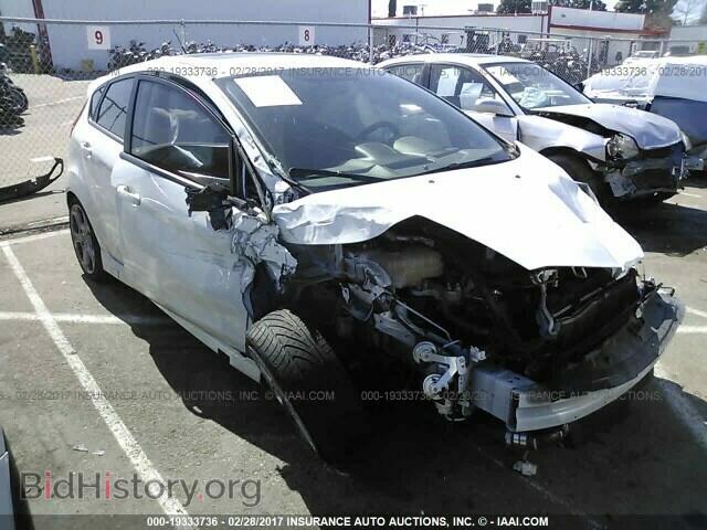 Photo 3FADP4GX2EM227692 - Ford Fiesta 2014