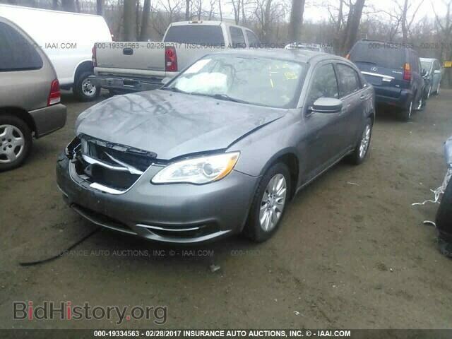 2012 Chrysler 200 - VIN: 1C3CCBAB0CN105746 - Фото 2