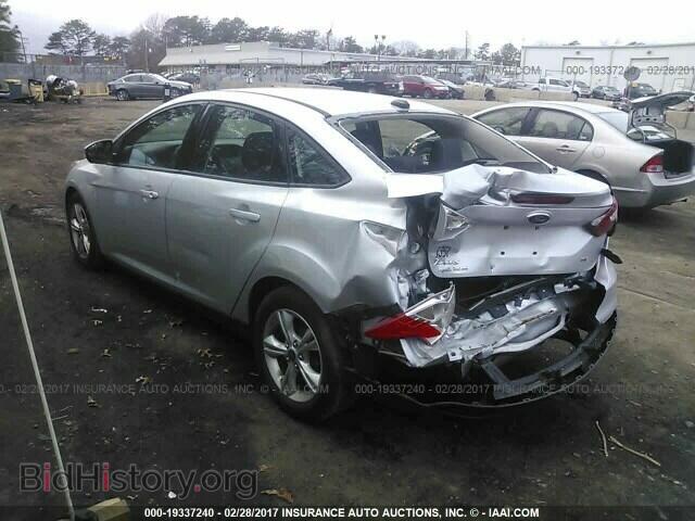 2013 Ford Focus - VIN: 1FADP3F2XDL330133 - Photo 3