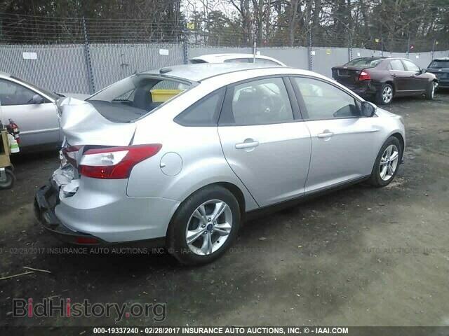 2013 Ford Focus - VIN: 1FADP3F2XDL330133 - Photo 4