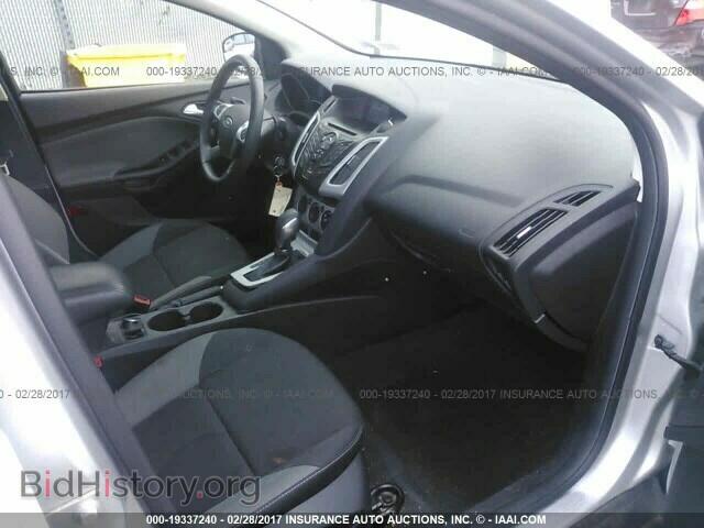 2013 Ford Focus - VIN: 1FADP3F2XDL330133 - Photo 5