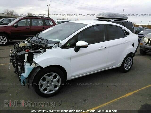 2013 Ford Fiesta - VIN: 3FADP4BJ5DM200472 - Фото 2