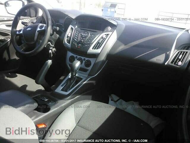 2014 Ford Focus - VIN: 1FADP3F23EL209820 - Photo 5