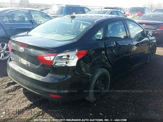 2012 Ford Focus - VIN: 1FAHP3E23CL297719 - Photo 4