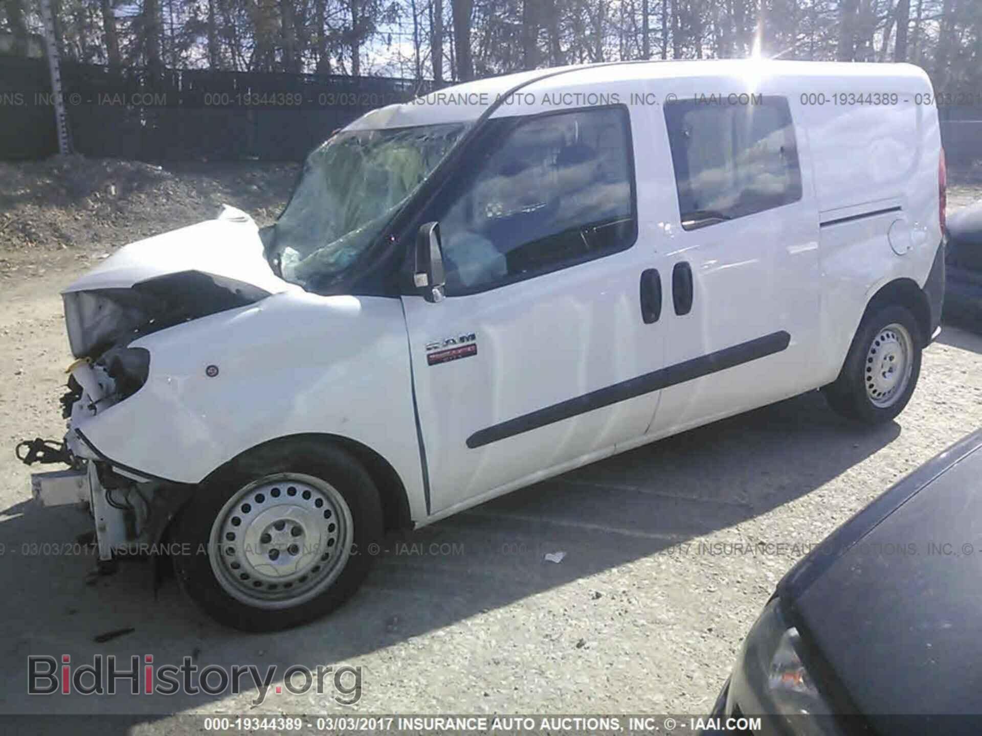 2016 Ram Promaster - VIN: ZFBERFAT5G6B18355 - Фото 2