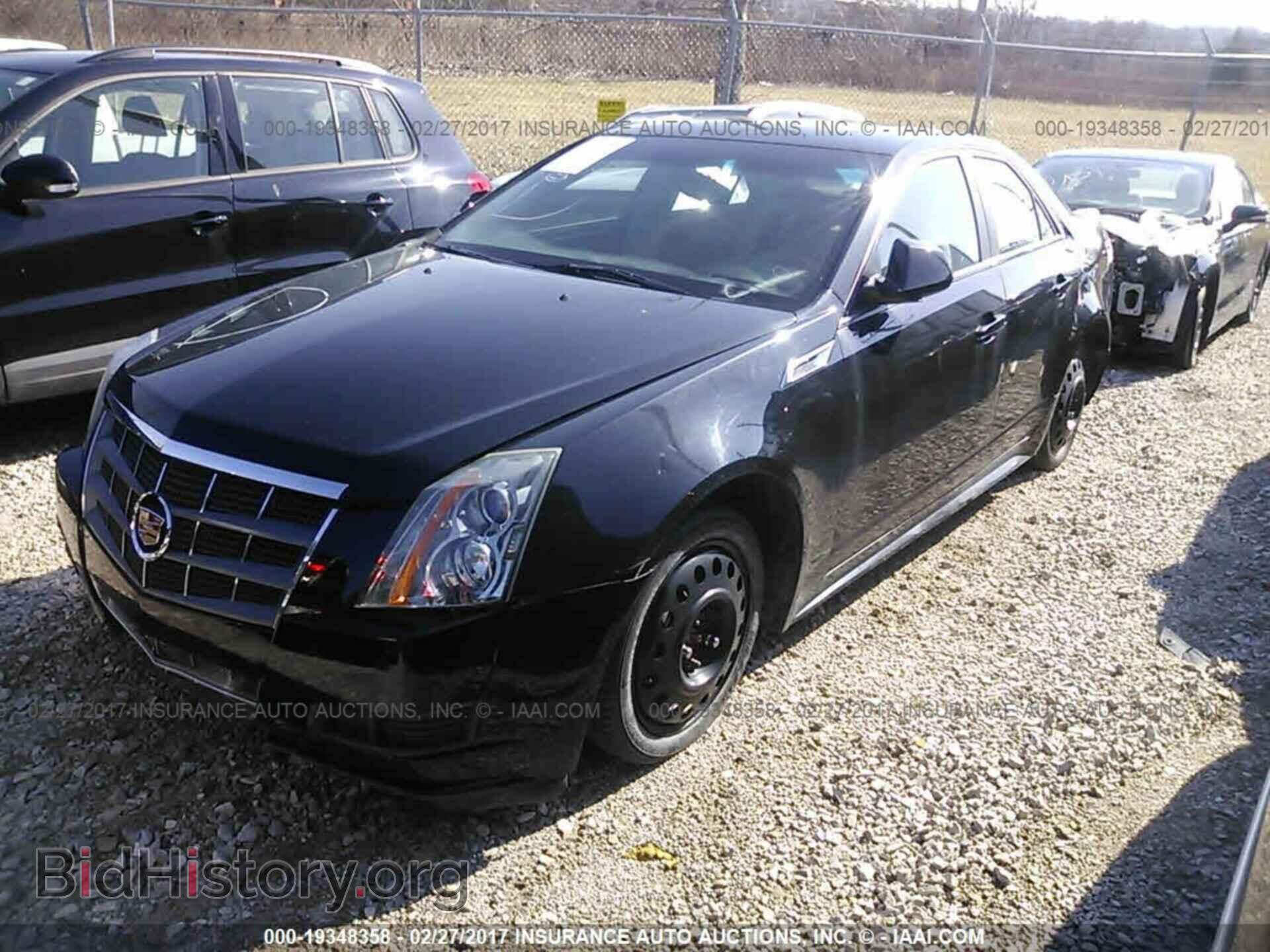 2011 Cadillac Cts - VIN: 1G6DG5EY9B0162398 - Фото 2