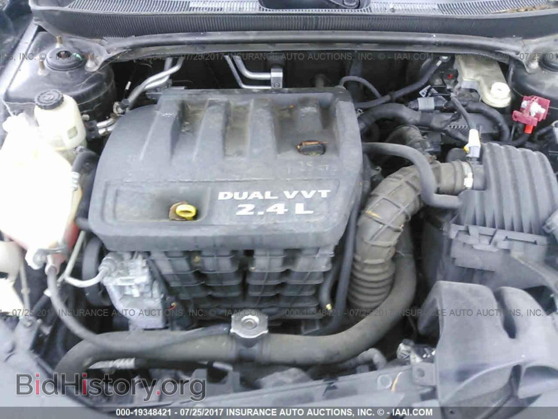 2011 CHRYSLER 200 - VIN: 1C3BC1FBXBN619889 - Фото 10