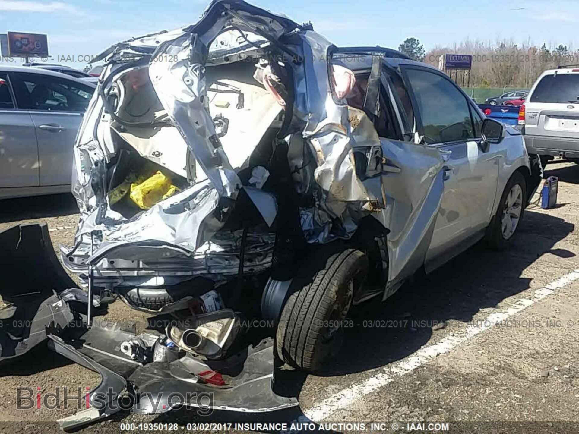 2015 Subaru Forester - VIN: JF2SJARC9FH506463 - Photo 4