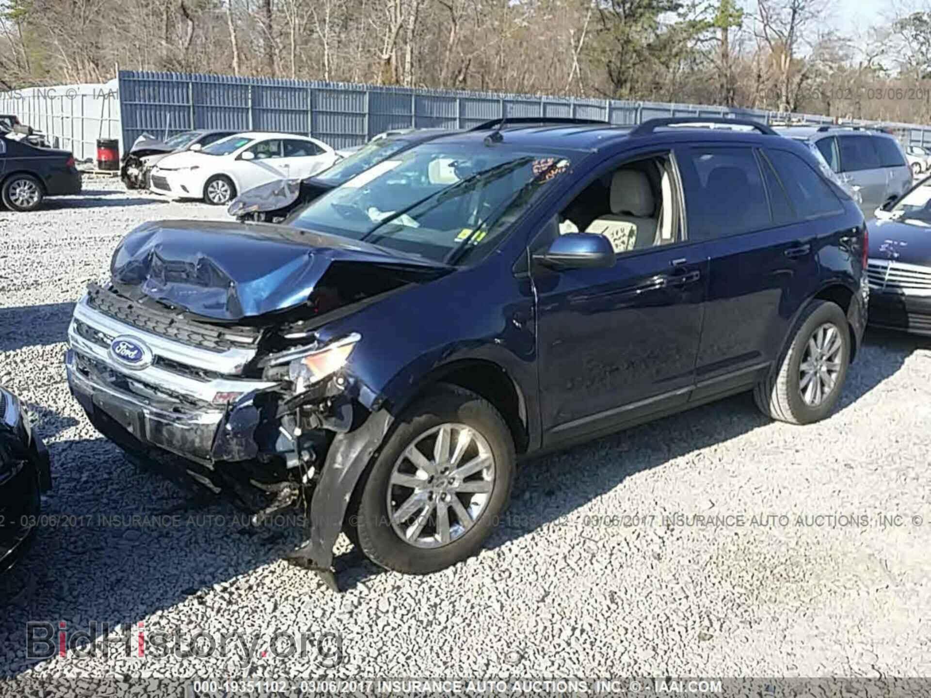 2012 Ford Edge - VIN: 2FMDK3JC8CBA35860 - Photo 2