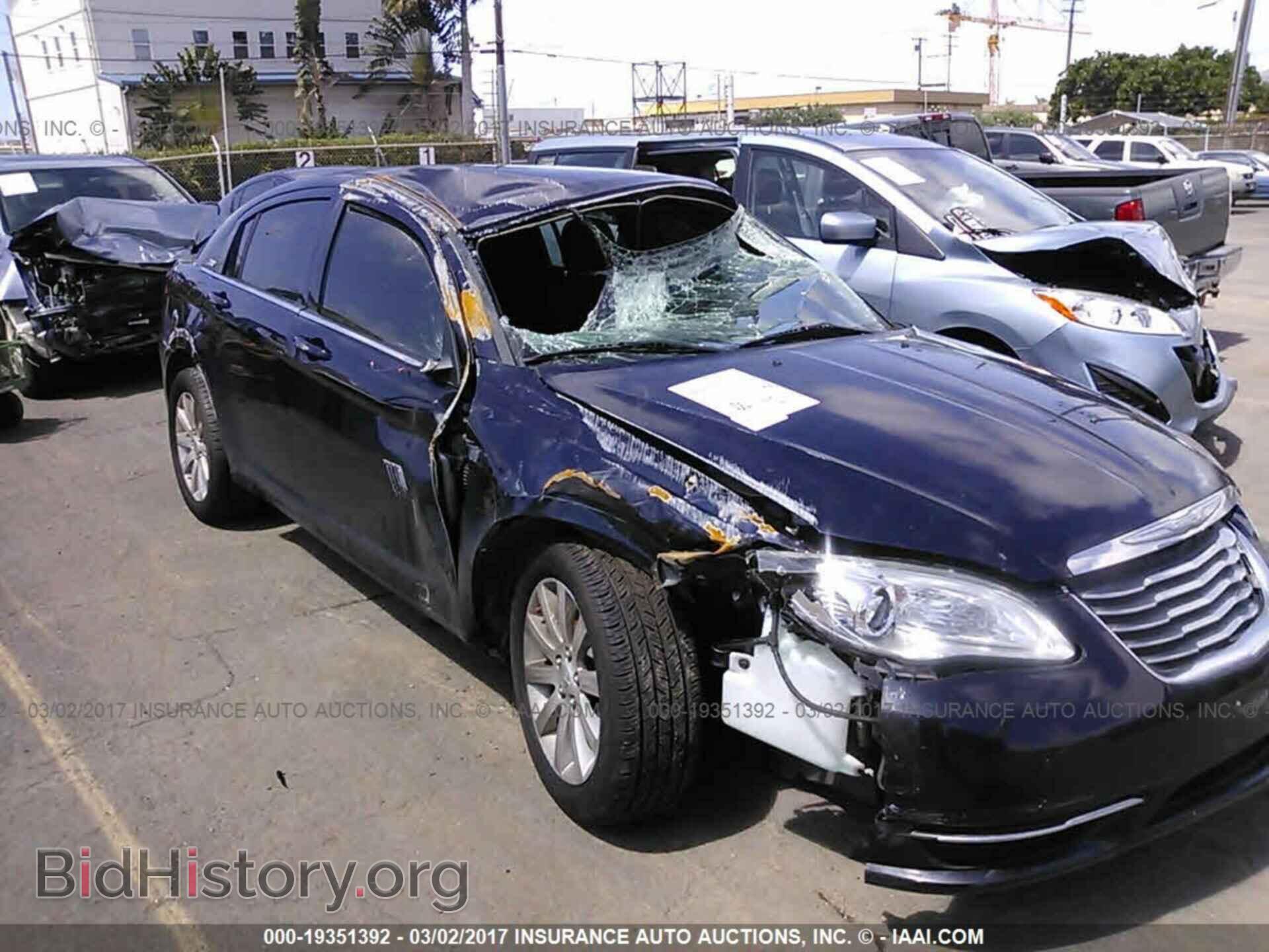 2012 Chrysler 200 - VIN: 1C3CCBBB1CN143100 - Фото 6